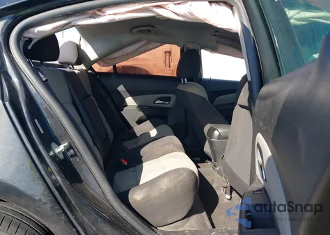 2014 Chevrolet Cruze Ls Auto z USA, uszkodzony, nr VIN 1G1PA5SH4E7416152